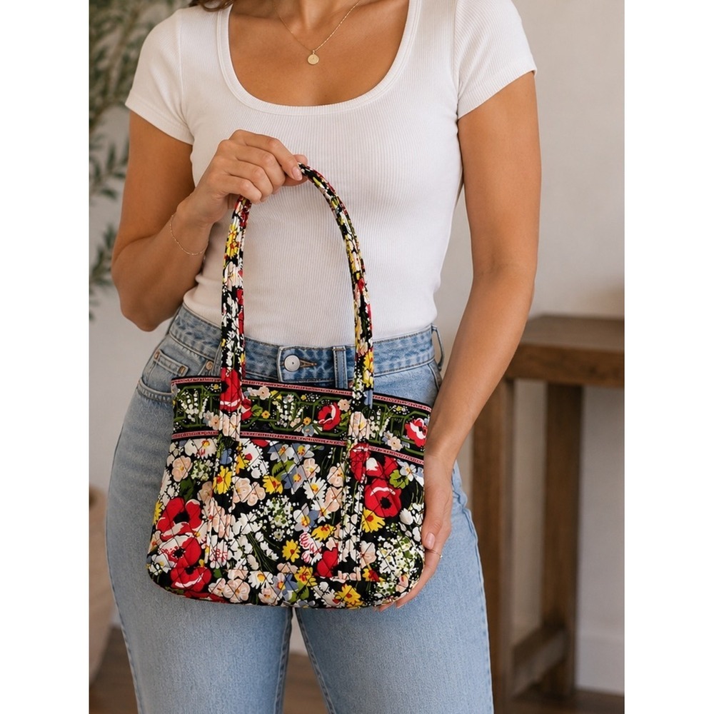 Vera Bradley Quilted Floral Tote Women Small Black Good Cotton Shoulder Bag